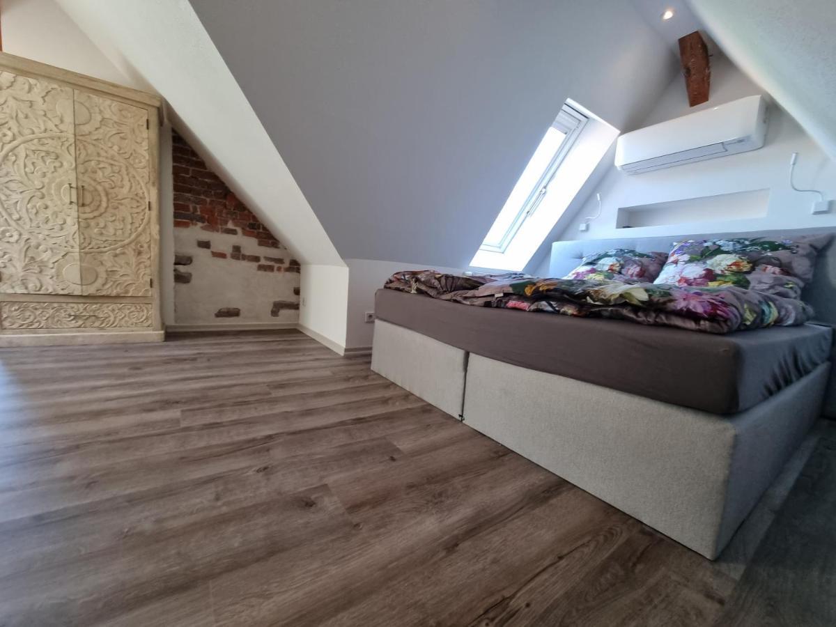 5 Sterne Bahnhoftraum, Appartement "Waldliebe" 133Qm, Grosse Terrasse 70Qm, Qr Code Scannen Fuer Virtuellen Rundgang, Premium Ausstattung ブラウンフェルス エクステリア 写真