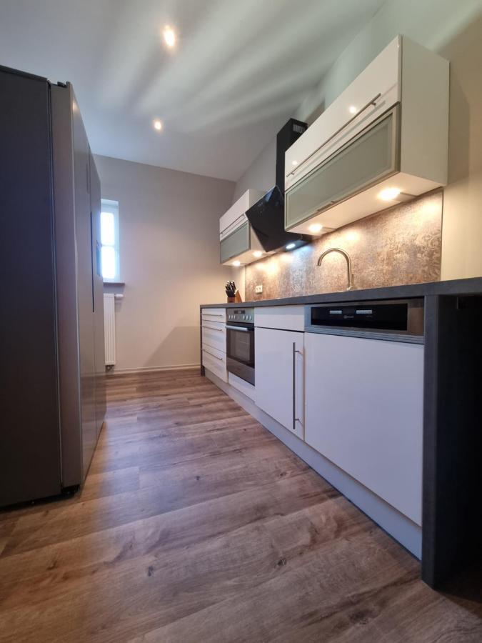 5 Sterne Bahnhoftraum, Appartement "Waldliebe" 133Qm, Grosse Terrasse 70Qm, Qr Code Scannen Fuer Virtuellen Rundgang, Premium Ausstattung ブラウンフェルス エクステリア 写真